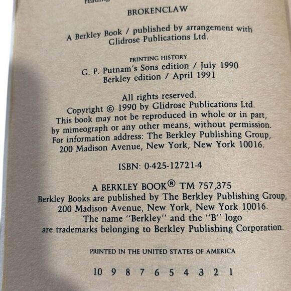 Brokenclaw John Gardner paperback Berkley Books 1991 James Bond 007 Good - Picture 5 of 5
